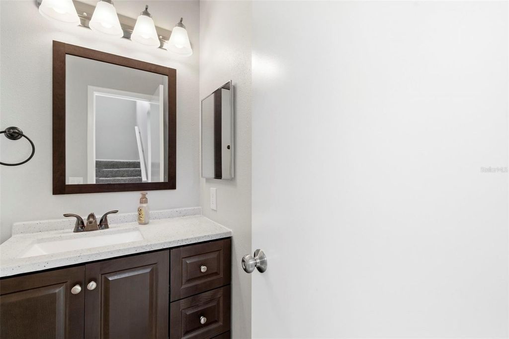 Image 24 of property listing at 1925 REDBRIDGE DRIVE, Brandon, FL 33511