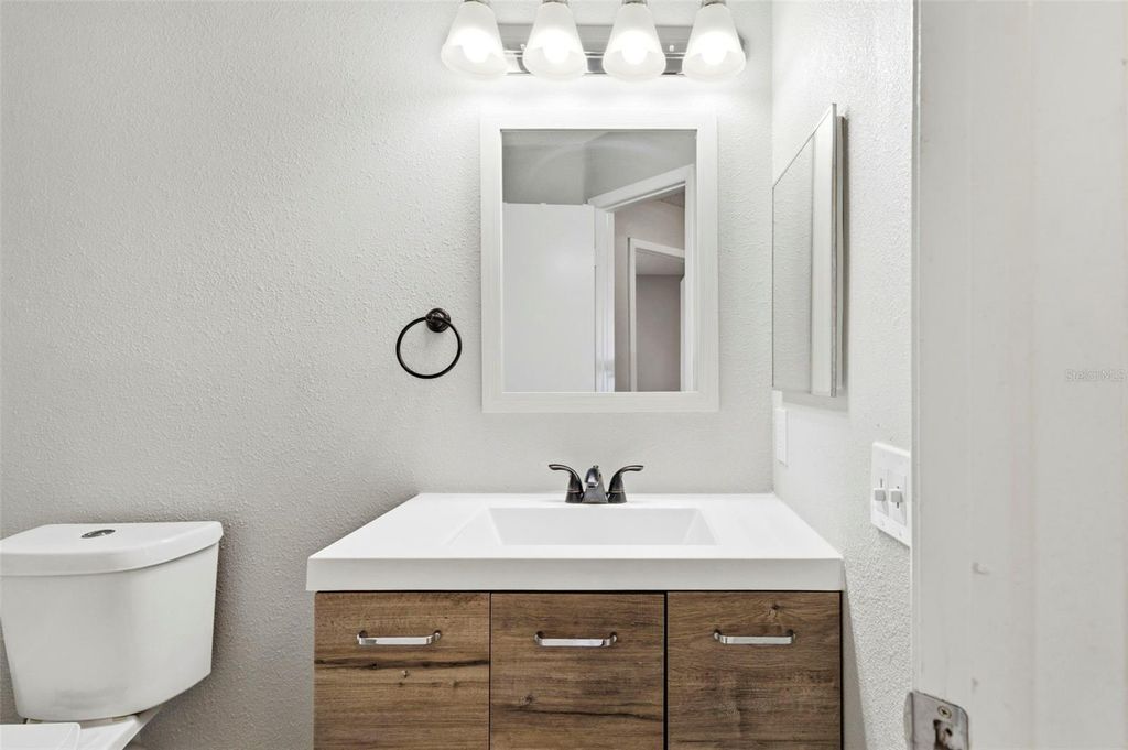 Image 42 of property listing at 1925 REDBRIDGE DRIVE, Brandon, FL 33511