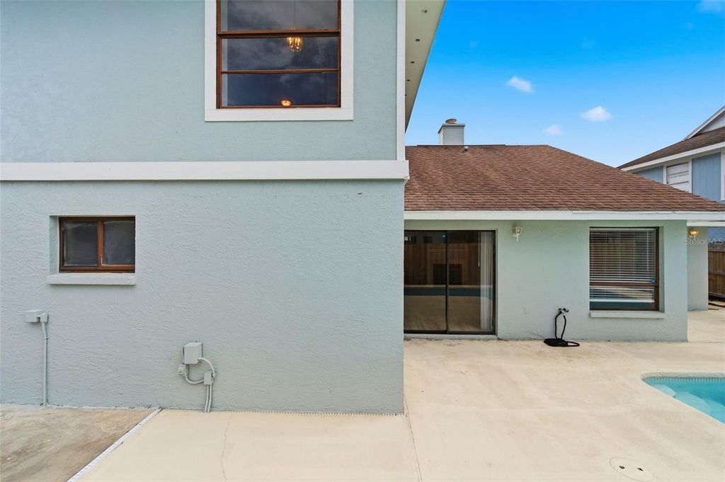 Image 47 of property listing at 1925 REDBRIDGE DRIVE, Brandon, FL 33511