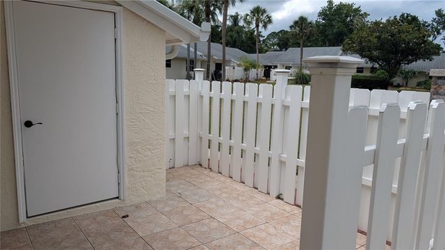 4000 POINCIANA COURT, Palm Harbor, FL 34684