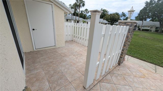 4000 POINCIANA COURT, Palm Harbor, FL 34684