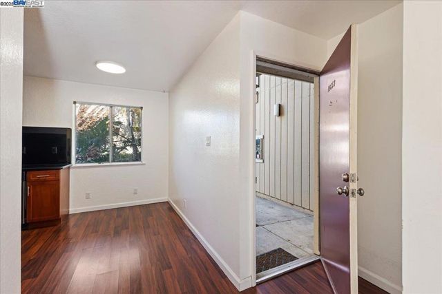 14653 Doolittle Drive, San Leandro, CA 94577