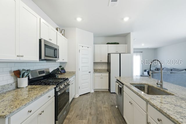 188 Red Dogwood Ln, Hardeeville, SC 29927