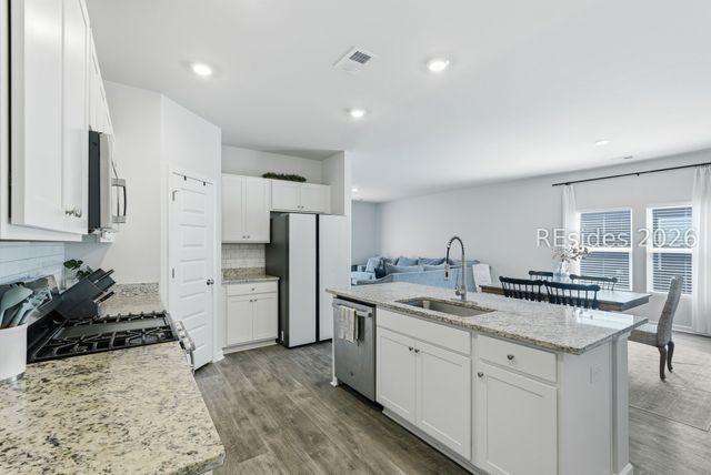 188 Red Dogwood Ln, Hardeeville, SC 29927