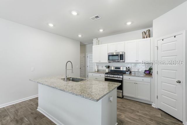 188 Red Dogwood Ln, Hardeeville, SC 29927