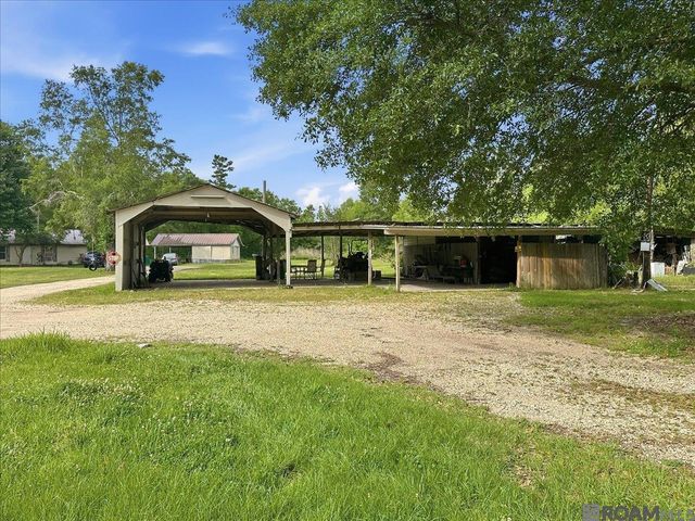 10000 Spur Rd, Denham Springs, LA 70726