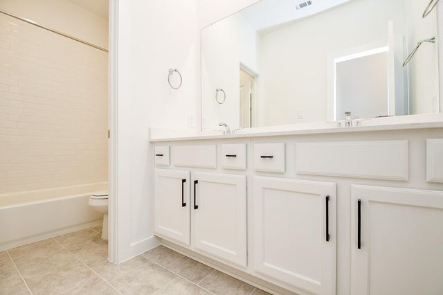 6562 Scarlet Pond Ln, Fulshear, TX 77441