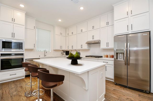 6562 Scarlet Pond Ln, Fulshear, TX 77441