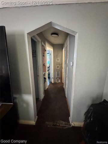 20026 Strasburg Street, Detroit, MI 48205