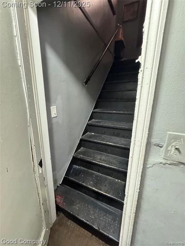 20026 Strasburg Street, Detroit, MI 48205