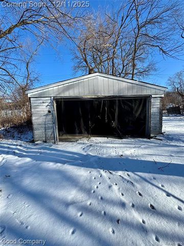 20026 Strasburg Street, Detroit, MI 48205