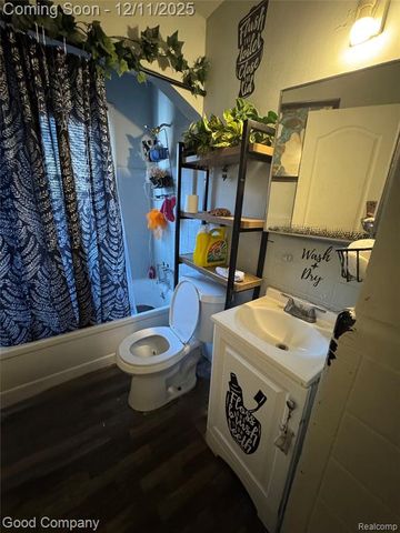 20026 Strasburg Street, Detroit, MI 48205