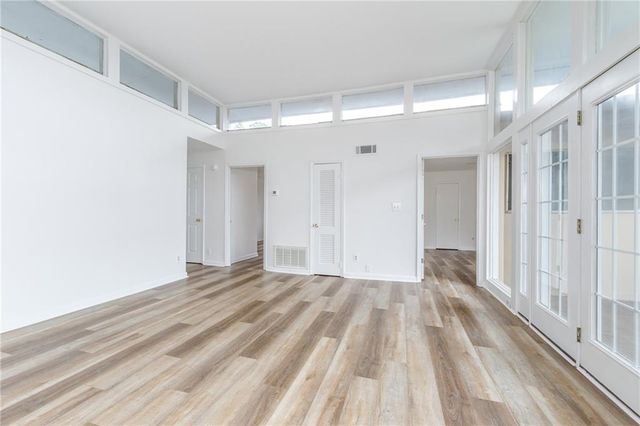 346 Carpenter Drive 20, Atlanta, GA 30328
