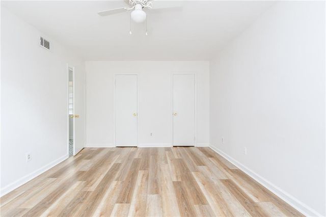 346 Carpenter Drive 20, Atlanta, GA 30328