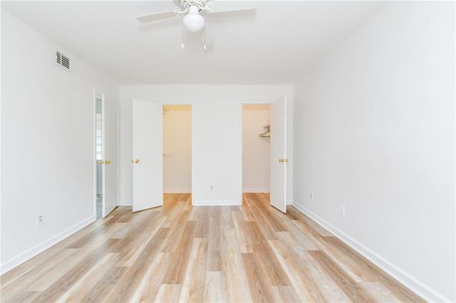 346 Carpenter Drive 20, Atlanta, GA 30328
