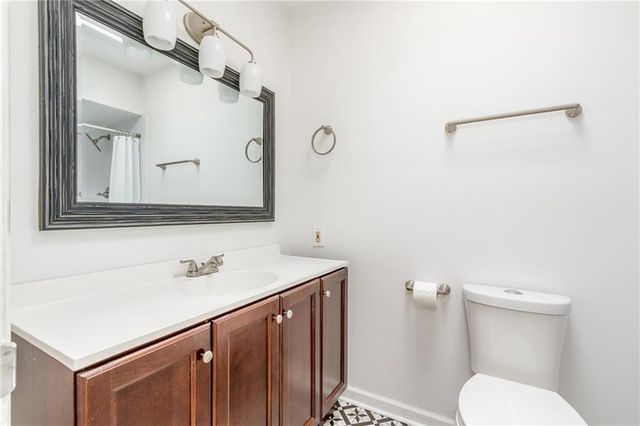 346 Carpenter Drive 20, Atlanta, GA 30328