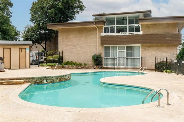 346 Carpenter Drive 20, Atlanta, GA 30328