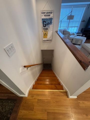 432 South St Apt B2, Bennington, VT 05201