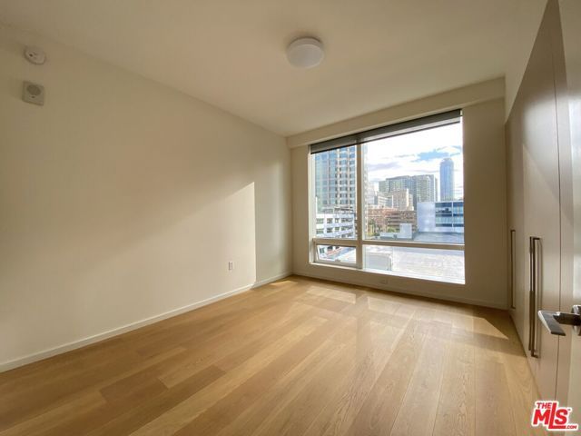 877 Francisco Street 607, Los Angeles, CA 90017