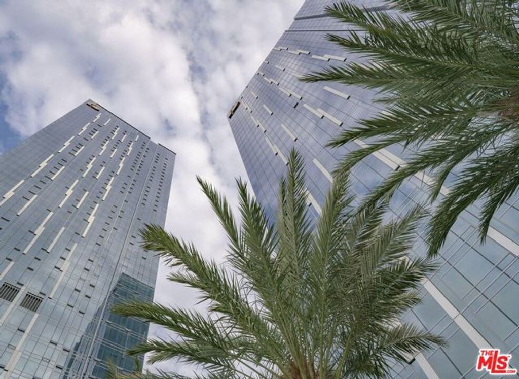 877 Francisco Street 607, Los Angeles, CA 90017