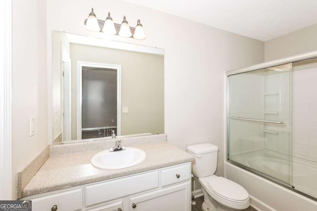 152 Shenandoah Drive, Riverdale, GA 30274