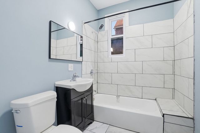 5723 S Marshfield Avenue, Chicago, IL 60636