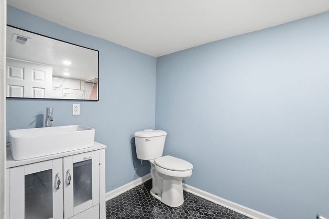 5723 S Marshfield Avenue, Chicago, IL 60636