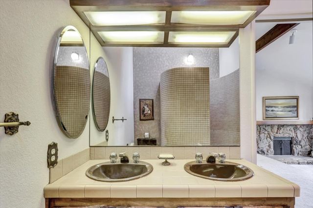 17472 Troy Ct, Grass Valley, CA 95949