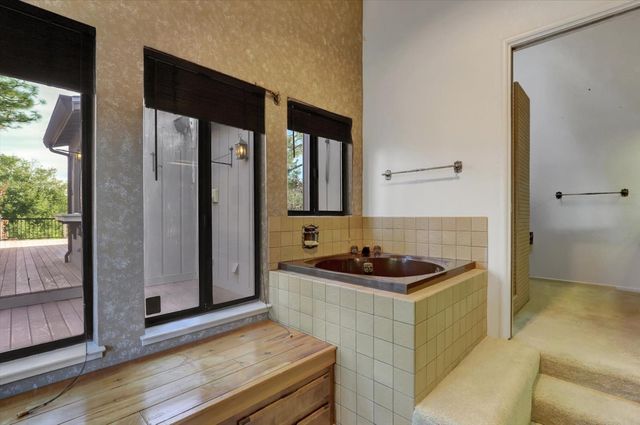 17472 Troy Ct, Grass Valley, CA 95949