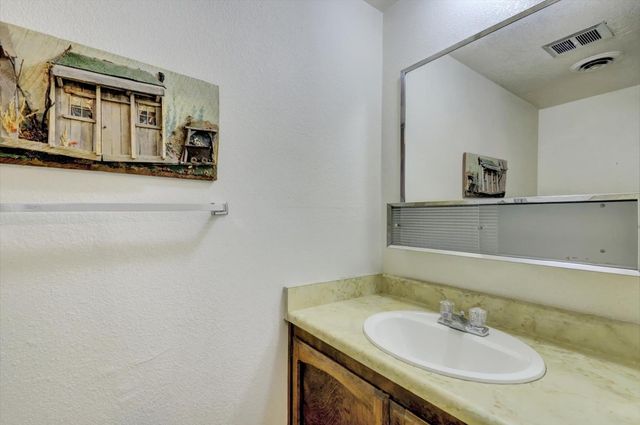 17472 Troy Ct, Grass Valley, CA 95949