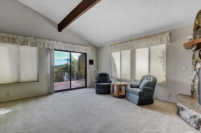 17472 Troy Ct, Grass Valley, CA 95949