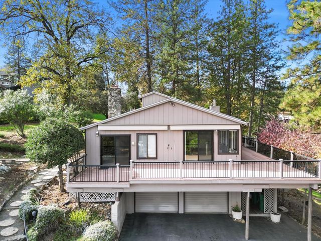 17472 Troy Ct, Grass Valley, CA 95949