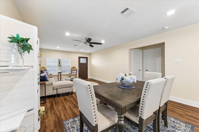 216 E 32nd Street, Houston, TX 77018