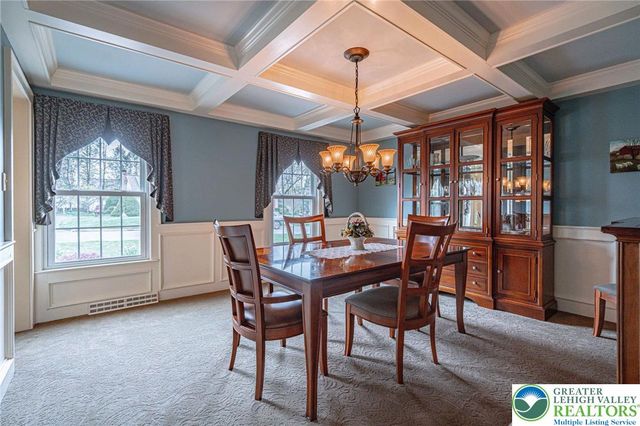 1177 Treeline Drive, Lower Macungie Twp, PA 18103