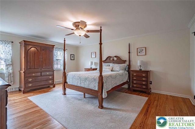 1177 Treeline Drive, Lower Macungie Twp, PA 18103