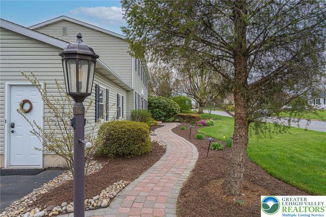 1177 Treeline Drive, Lower Macungie Twp, PA 18103