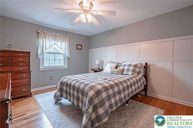 1177 Treeline Drive, Lower Macungie Twp, PA 18103