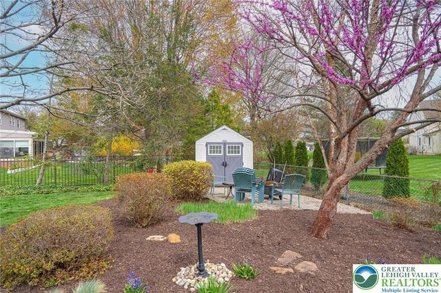 1177 Treeline Drive, Lower Macungie Twp, PA 18103