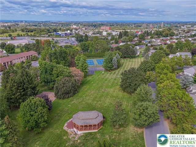 1177 Treeline Drive, Lower Macungie Twp, PA 18103