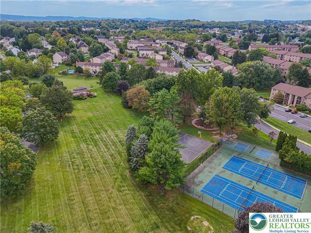 1177 Treeline Drive, Lower Macungie Twp, PA 18103