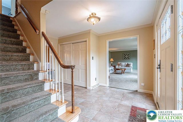 1177 Treeline Drive, Lower Macungie Twp, PA 18103