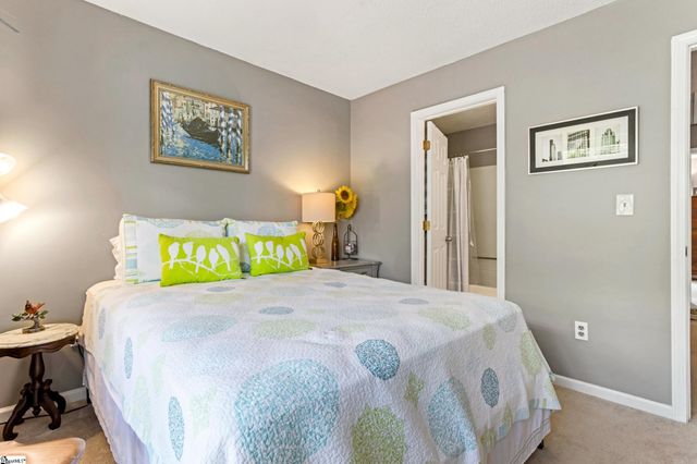 10 Bear Grass Court, Greenville, SC 29605