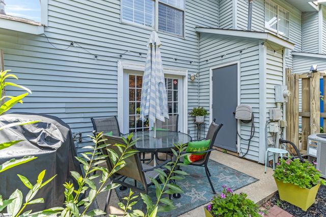 10 Bear Grass Court, Greenville, SC 29605