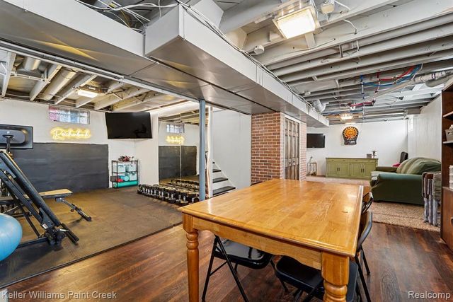 1404 11 Mile, Berkley, MI 48072
