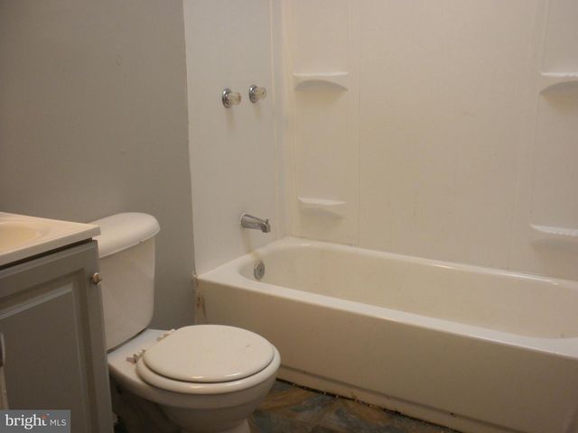 3137 ELMORA AVE, Baltimore, MD 21213
