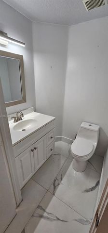 15355 SW 39th Lane, Miami, FL 33185