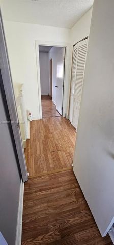 15355 SW 39th Lane, Miami, FL 33185