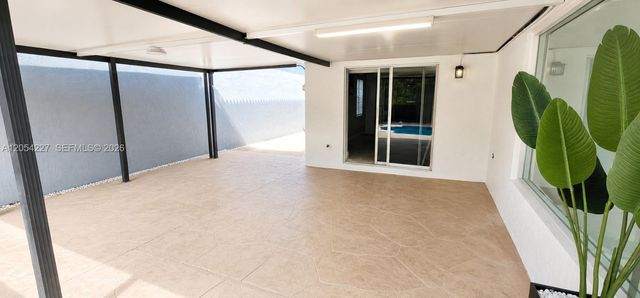 15355 SW 39th Lane, Miami, FL 33185