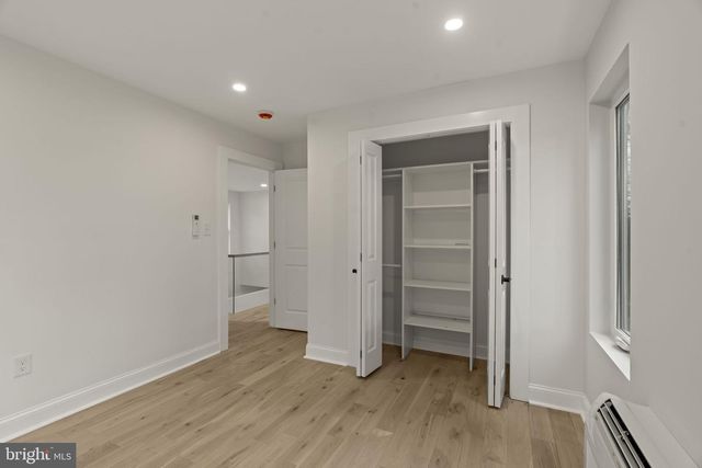 300 WITMER RD, Horsham, PA 19044