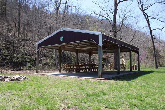 2240 Mease Drive, Reeds Spring, MO 65737